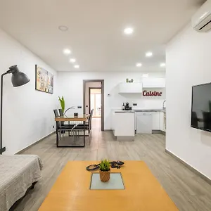 Luxury Apartment, Next To The Sea , Premiá de Mar Espagne